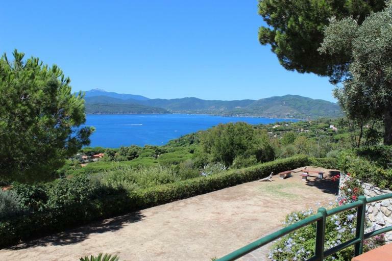 Appartamenti Claudia Capoliveri Exterior foto